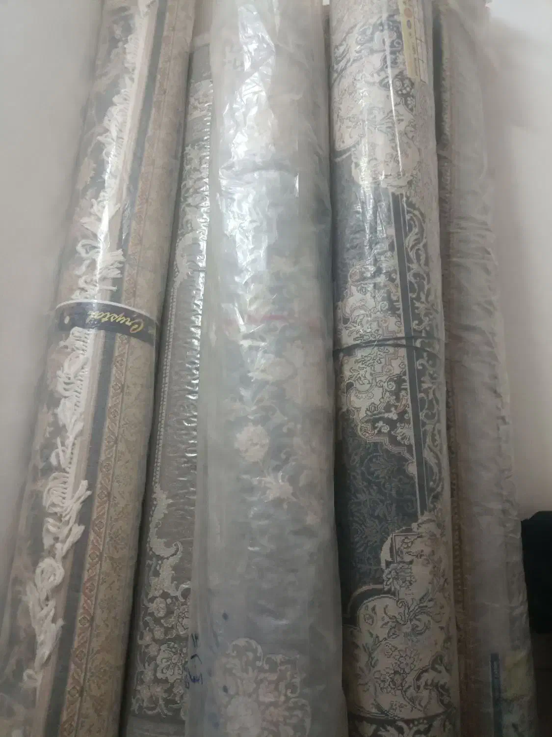 ماهیانه3ملیون تومان با سه فقره چک|فرش|اصفهان, آزادان|دیوار