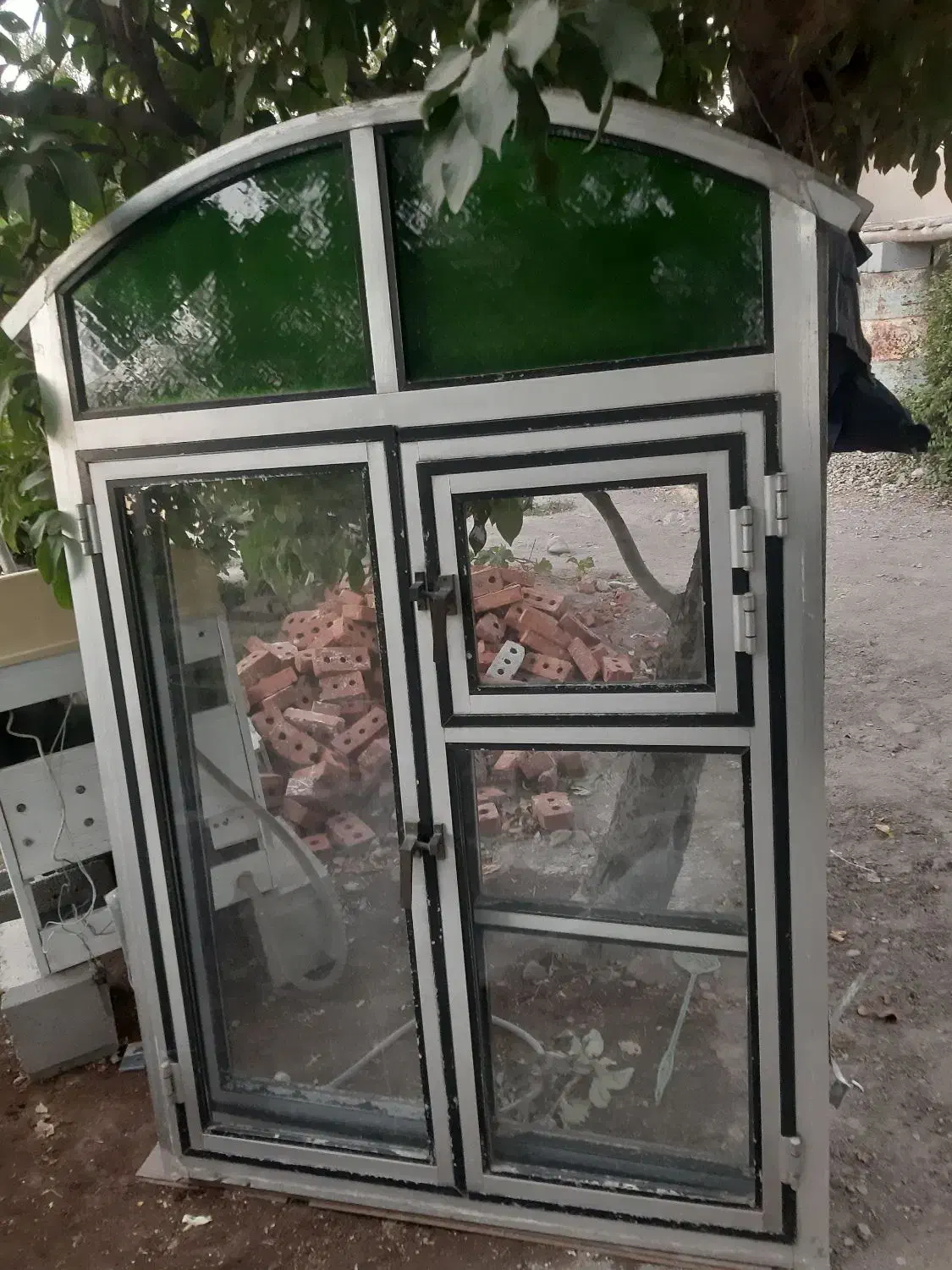 دو پنجره و یک درب آلومینیومی|مصالح و تجهیزات ساختمان|بناب, |دیوار