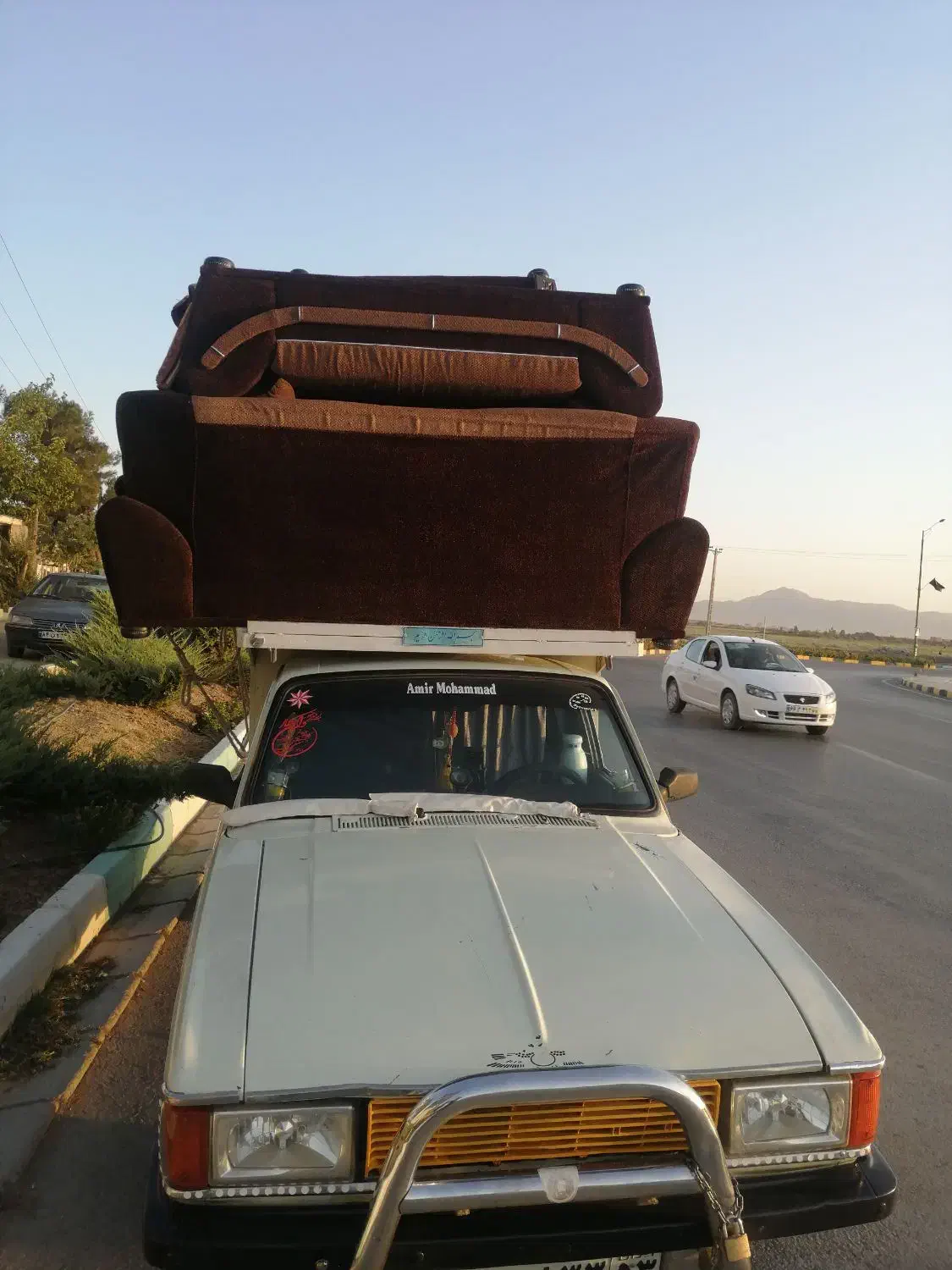 وانت بار کرایه. اساس کشی. منزل کارگر.باربری. تلفنی|خدمات حمل و نقل|نجف‌آباد, امیرآباد|دیوار