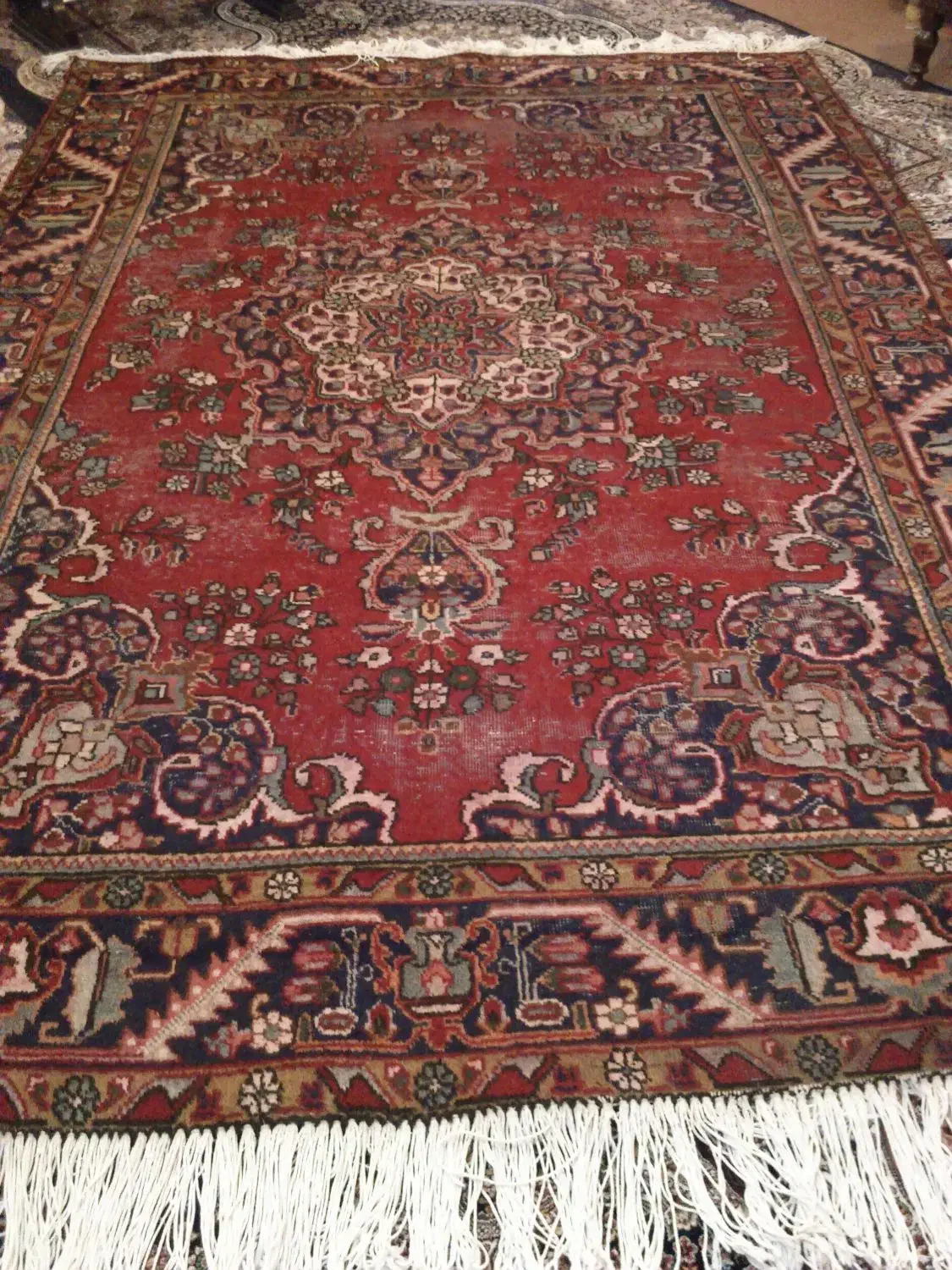 فرش دستباف|فرش|ارومیه, |دیوار