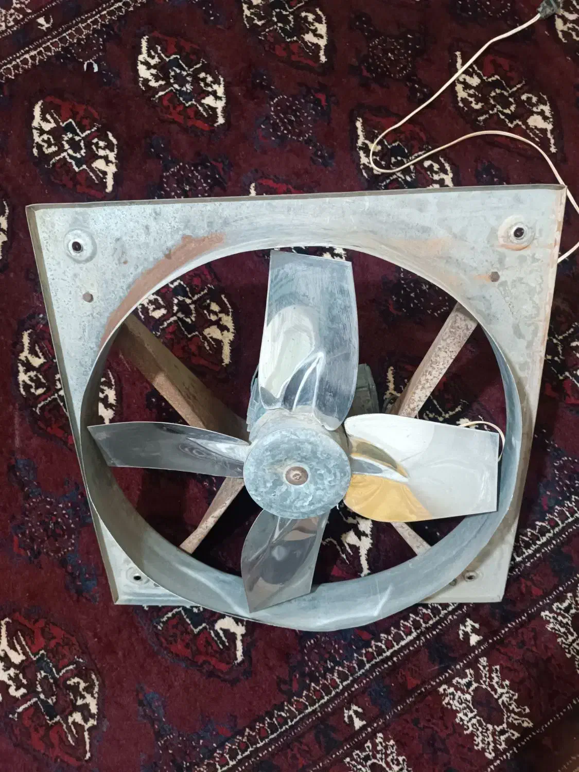 هواکش|پنکه و تصفیه‌کنندهٔ هوا|گنبد کاووس, |دیوار