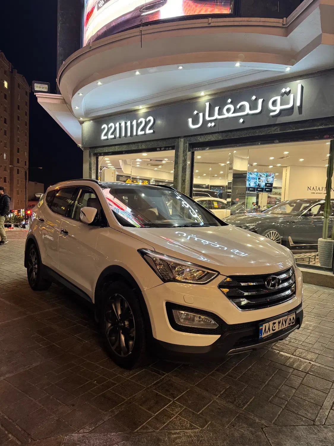 سانتافه ۲۰۱۴ سفید دو‌برگ سند خانگی بدون رنگ|خودرو سواری و وانت|تهران, سعادت‌آباد|دیوار