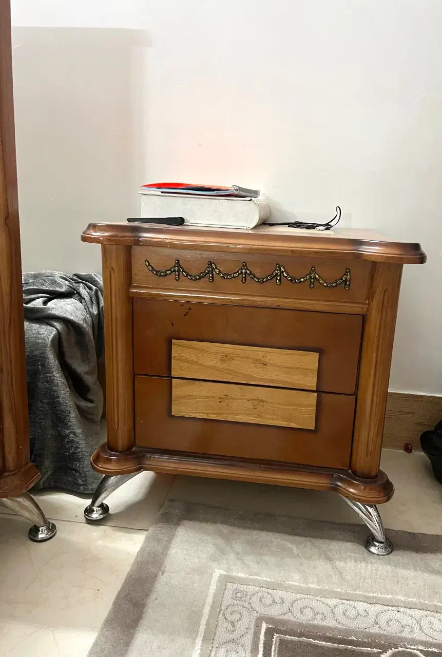 پاتختی|تخت و سرویس خواب|زاهدان, |دیوار