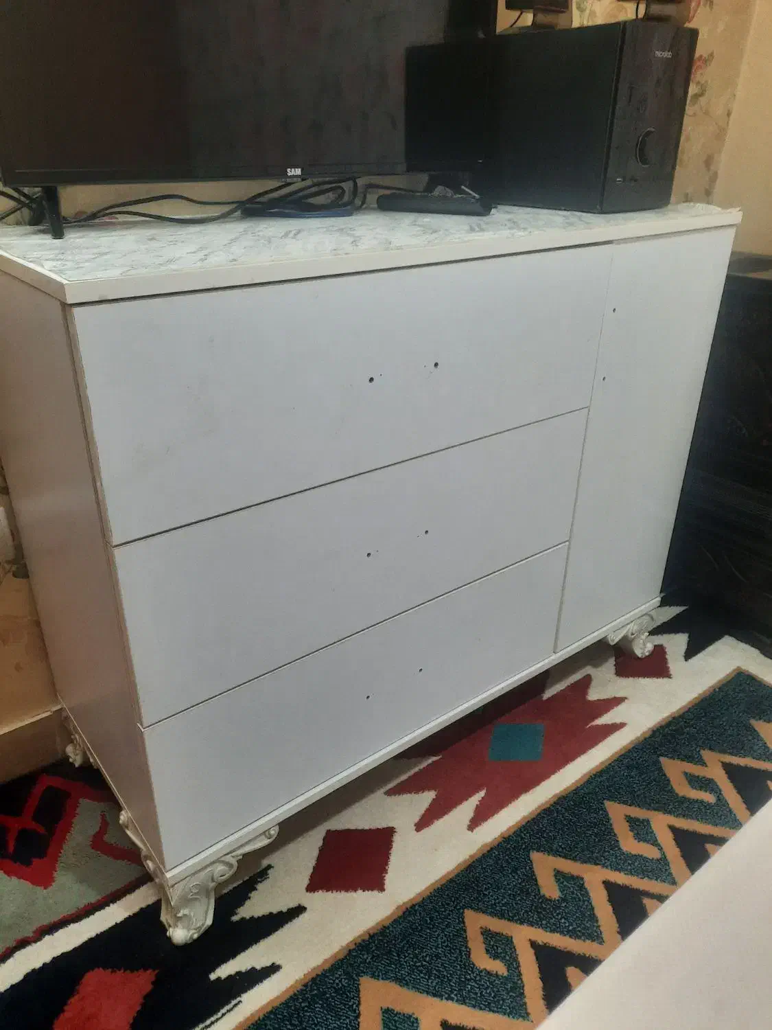 دراور|جاکفشی، کمد، دراور|بومهن, |دیوار