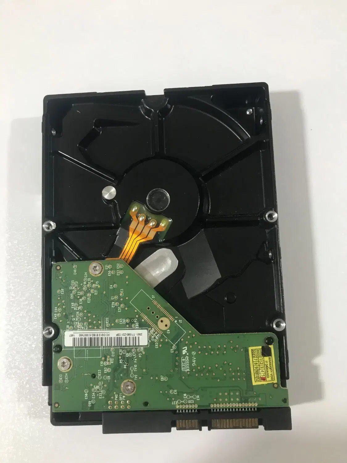 دو عدد هارد۳۲۵|دوربین مداربسته|لاهیجان, حاجی آباد|دیوار