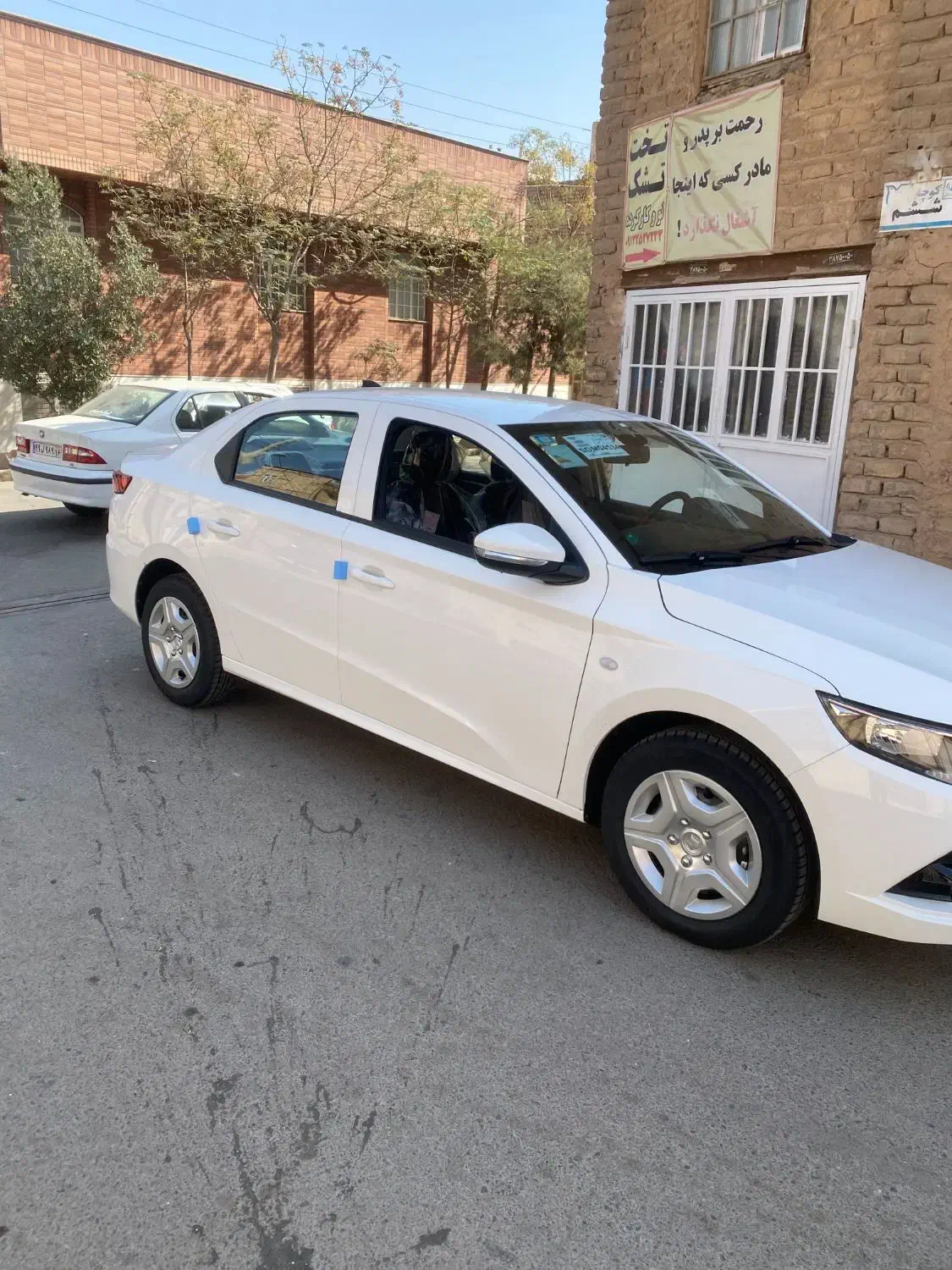 دو عدد تارا دنده سفید و مشکی|خودرو سواری و وانت|قم, شهرک فاطمیه|دیوار