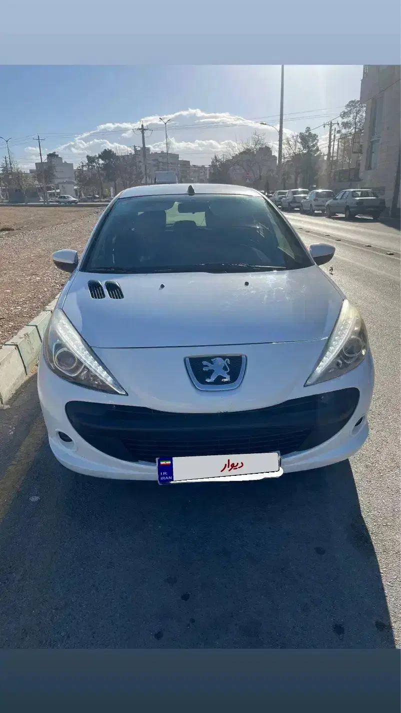 پژو۲۰۷tu5 1401|خودرو سواری و وانت|شیراز, شهرک پرواز|دیوار