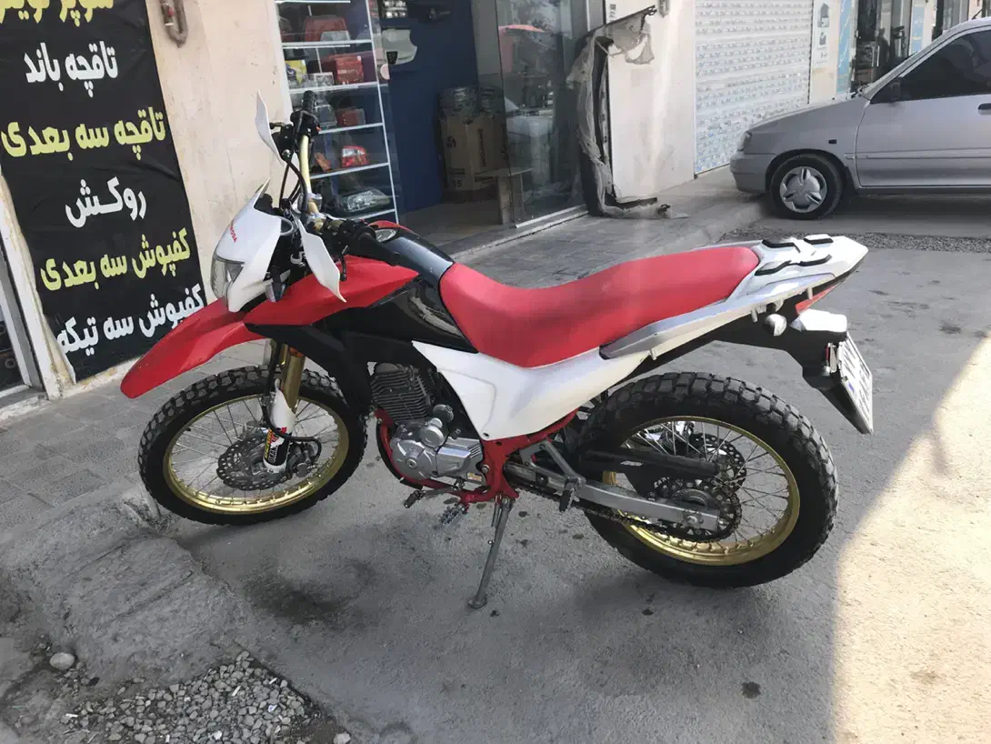 تریل برمودا ۲۵۰وارداتی|موتورسیکلت|بجنورد, |دیوار