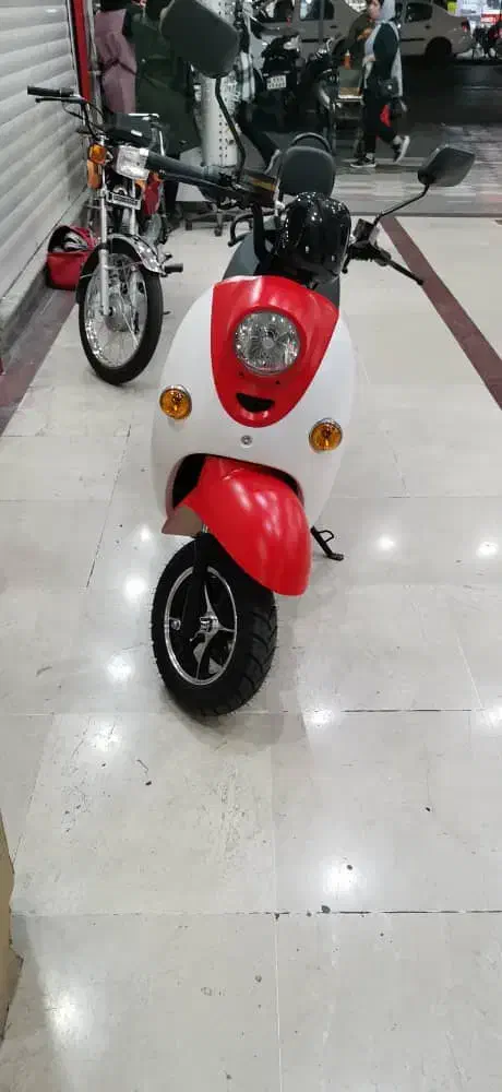 موتور برقی در خشک|موتورسیکلت|شیراز, گود عربان|دیوار