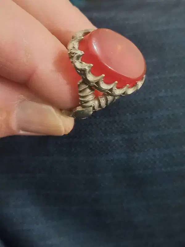 انگشتر سایز بزگ وزیبا|کلکسیون اشیاء عتیقه|قرچک, زیبا شهر|دیوار