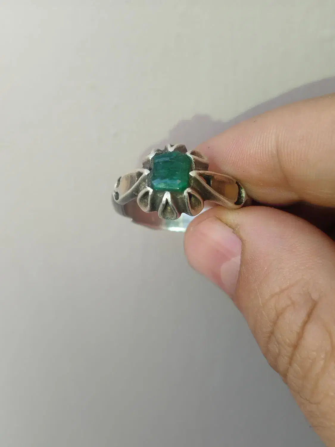 انگشتر زمرد|جواهرات|خمینی‌شهر, |دیوار