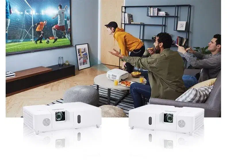 اجاره ویدئوپروژکتور و پرده جهت مجالس و فوتبال|تلویزیون و پروژکتور|شیراز, سفیرشمالی|دیوار