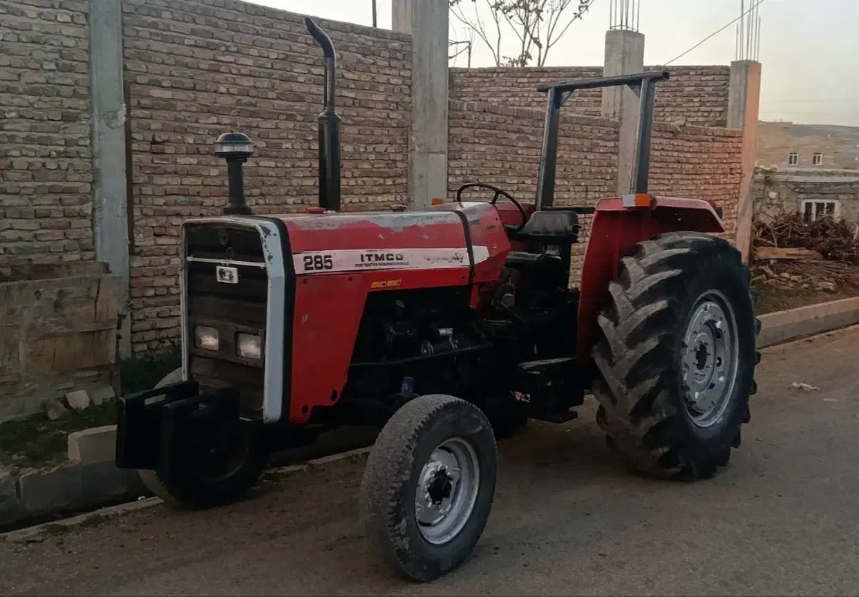 تراکتور ۲۸۵|خودرو سنگین|آبش احمد, |دیوار