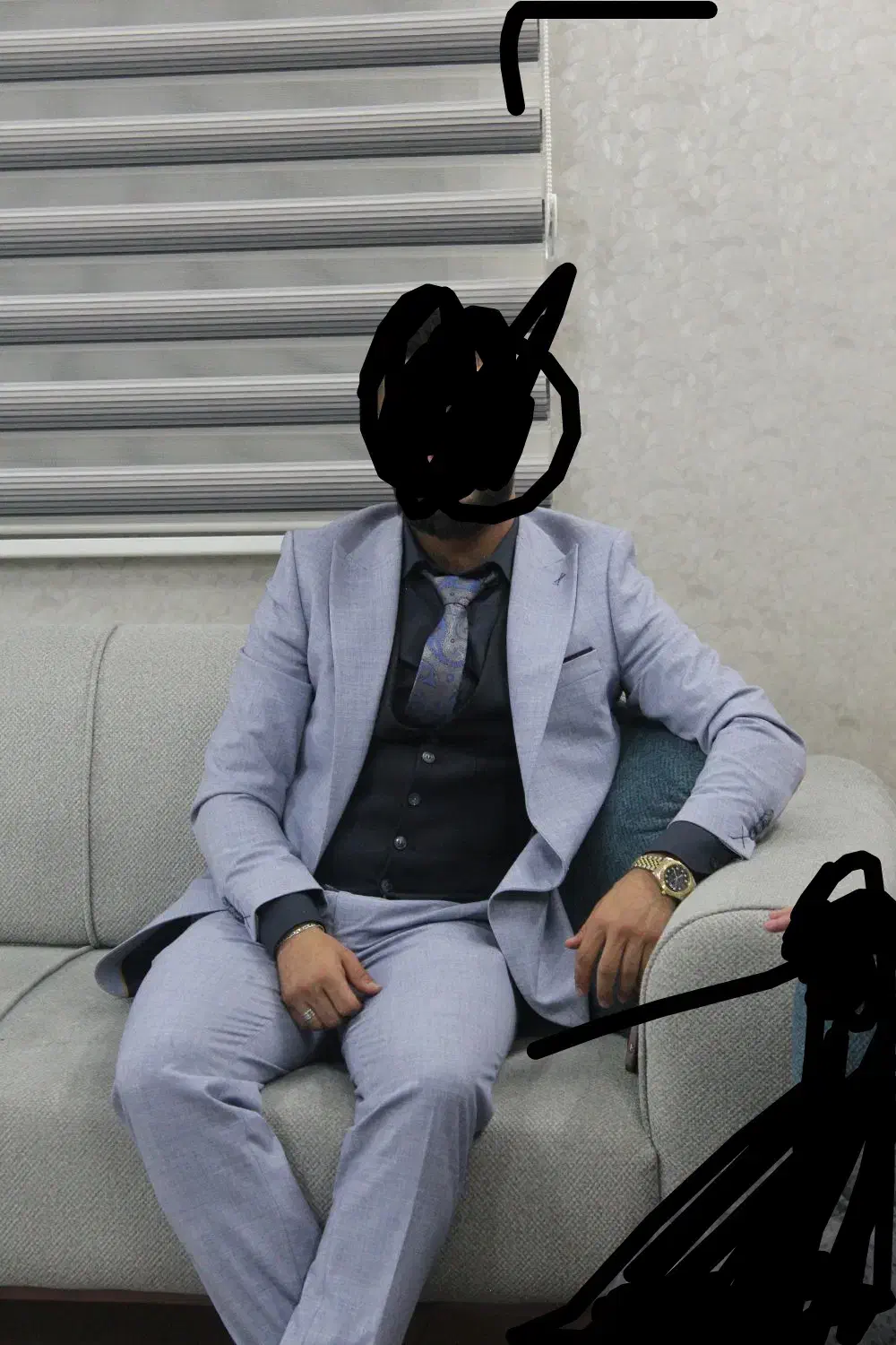 لباس داماد|لباس|قم, چهار مردان|دیوار