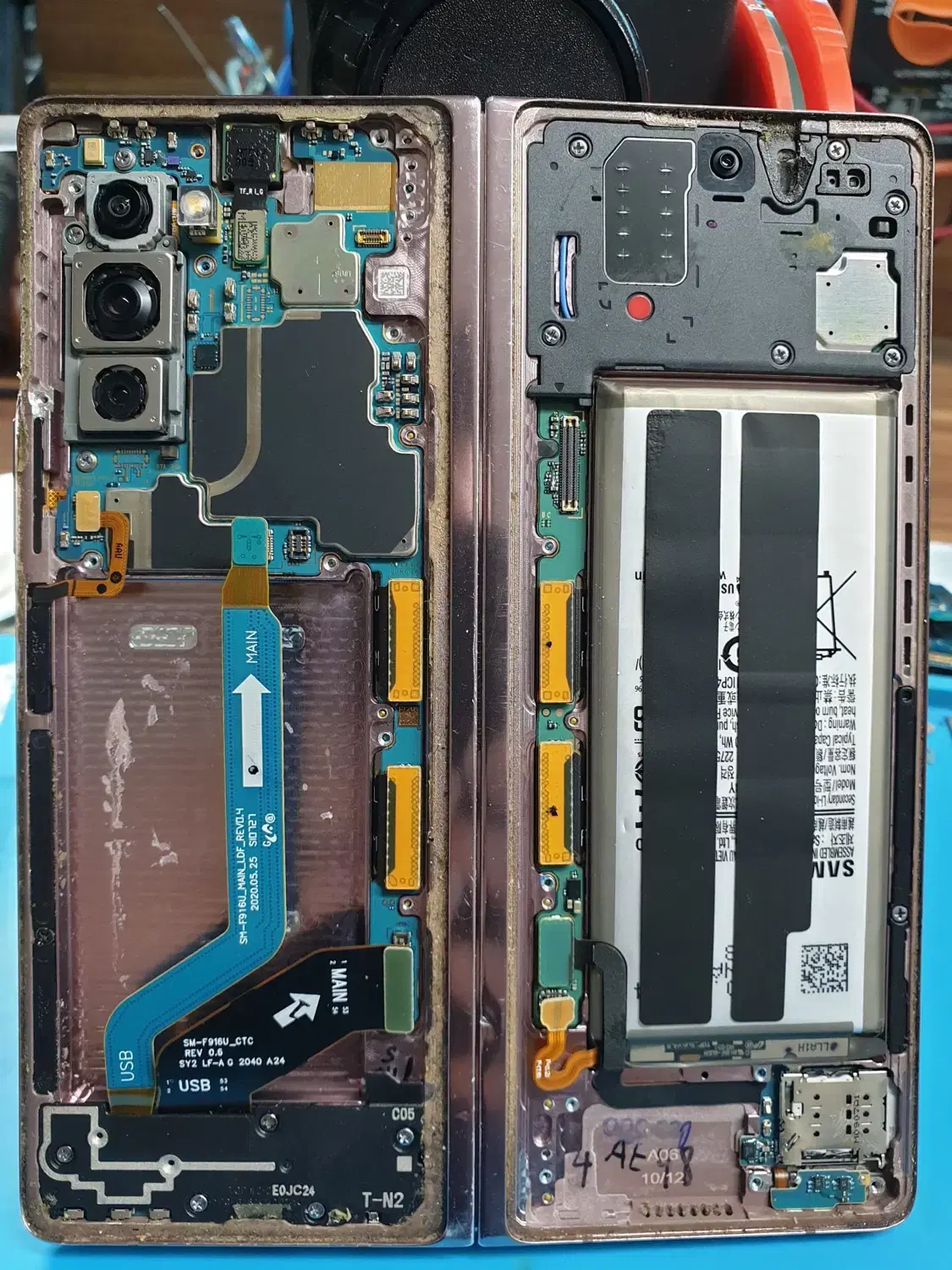 Samsung Z Fold 2|موبایل|تهران, صادقیه|دیوار