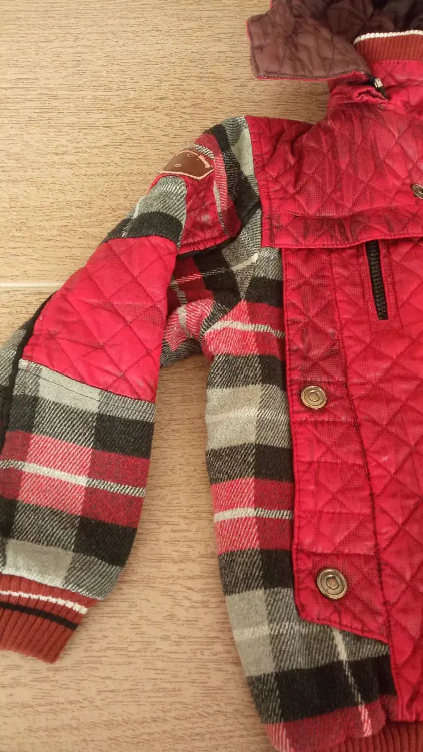 کاپشن پسرانه|کفش و لباس بچه|میانه, |دیوار