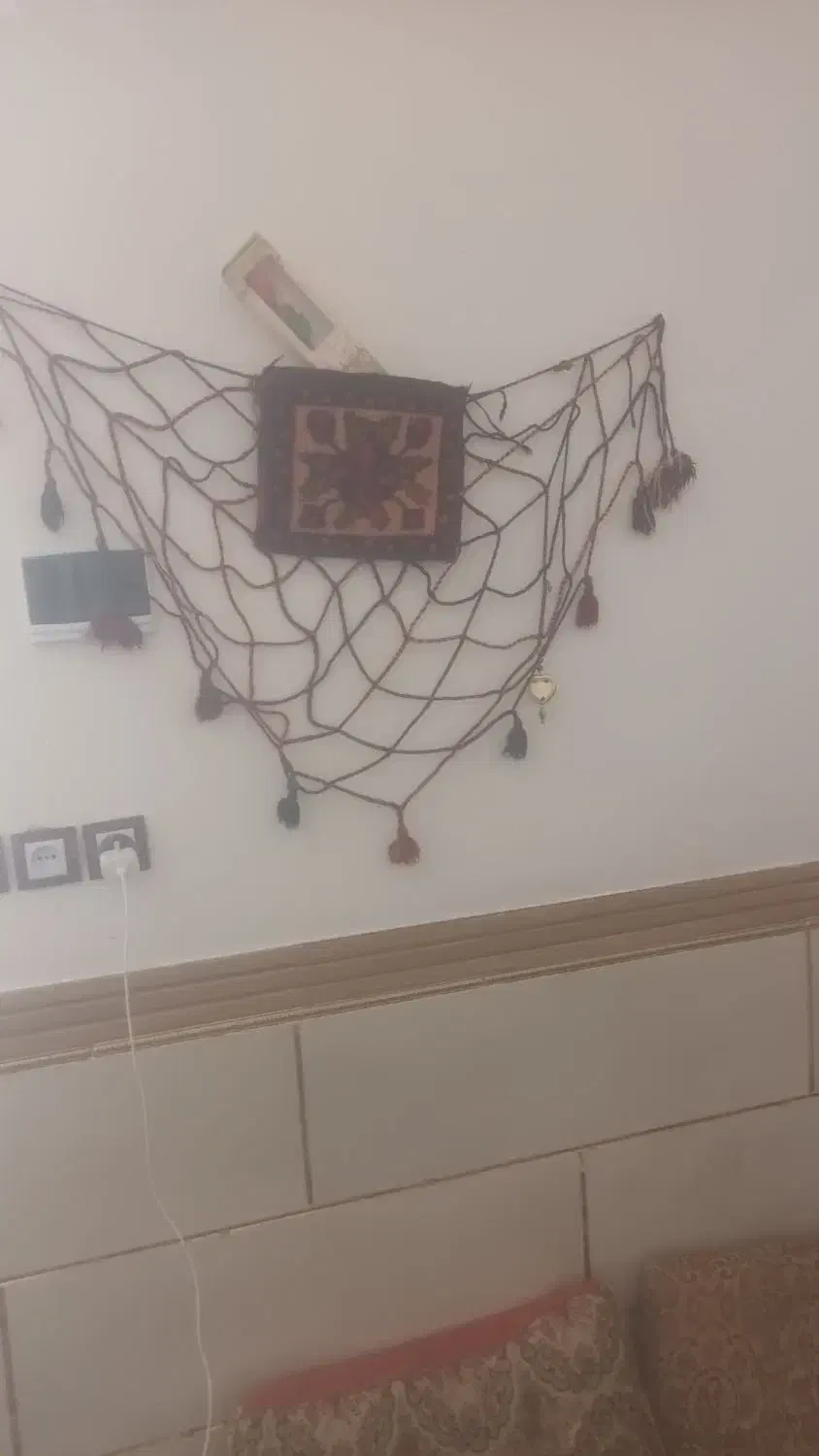 گلدان دست بافت قدیمی|صنایع دستی و سایر لوازم تزئینی|بردسیر, |دیوار