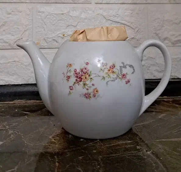 قوری قدیمی|کلکسیون اشیاء عتیقه|گرگان, |دیوار