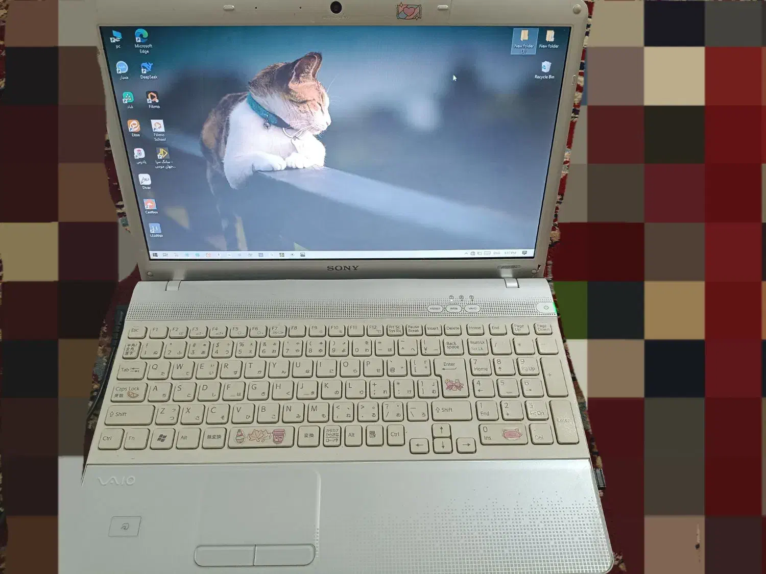 لپ تاپ sony سفید|رایانه همراه|کرج, دهقان ویلا|دیوار