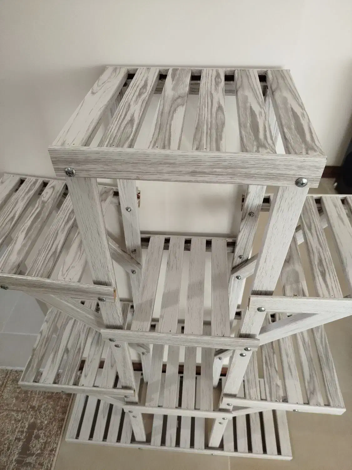 استند و پایه گل و گیاه|گل و گیاه طبیعی|پردیس, فاز ۱۱|دیوار