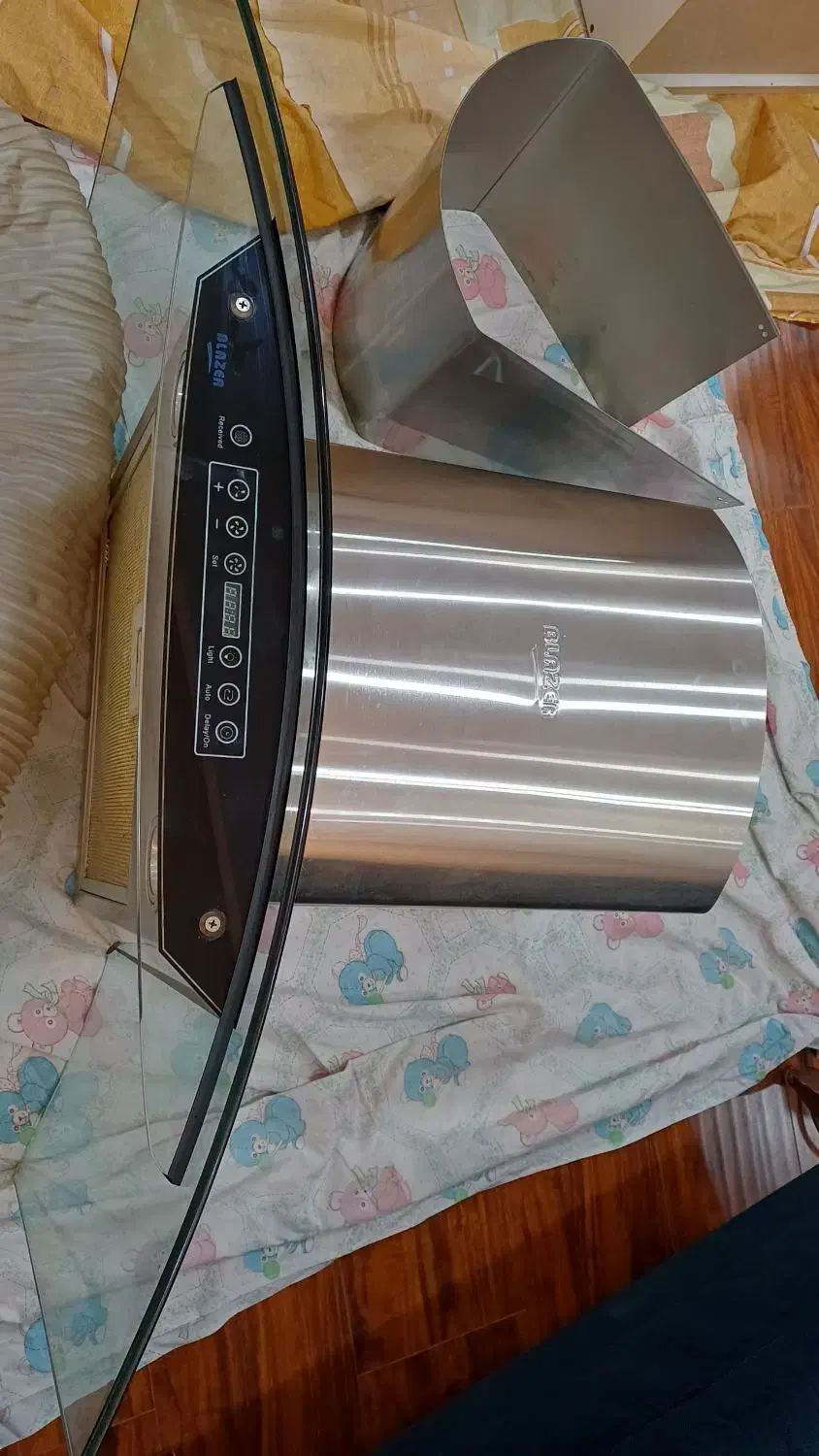 کابینت اشپزخونه باهود سینک وشیر راسان|هود|ساری, |دیوار