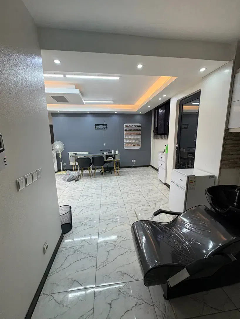 فروش وسایل ارایشگاه|آرایشگاه و سالن‌های زیبایی|شاهین‌شهر, نظامی|دیوار