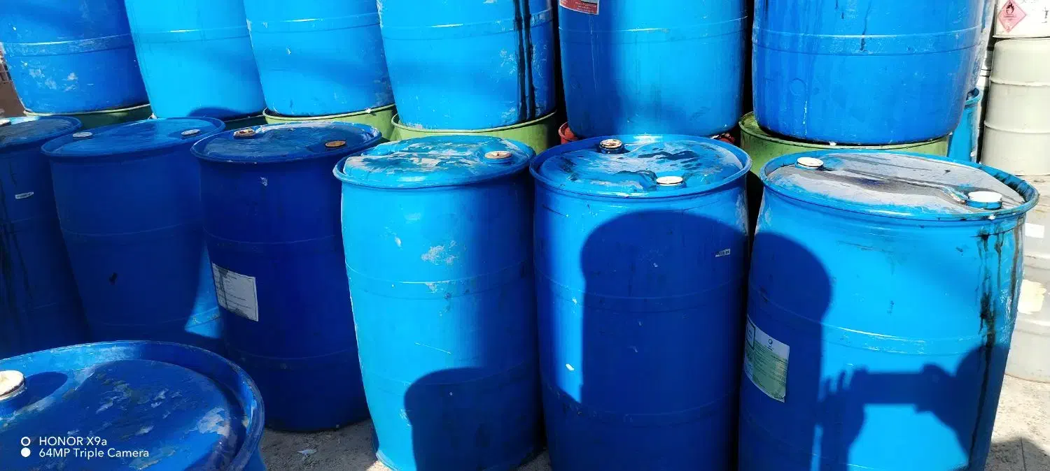 بشکه یا دبه 220 لیتری|عمدهفروشی|شیراز, محراب|دیوار