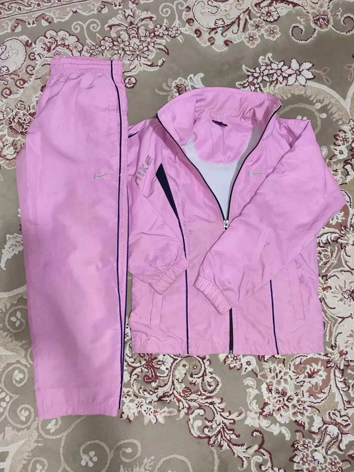 لباس دخترانه|لباس|بهار, |دیوار