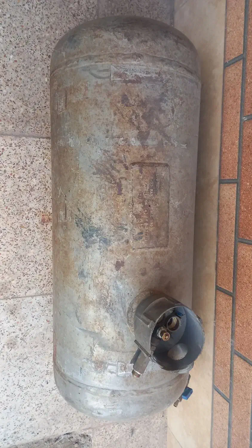 ال پی جی LPG|قطعات یدکی و لوازم جانبی|لنجان, |دیوار