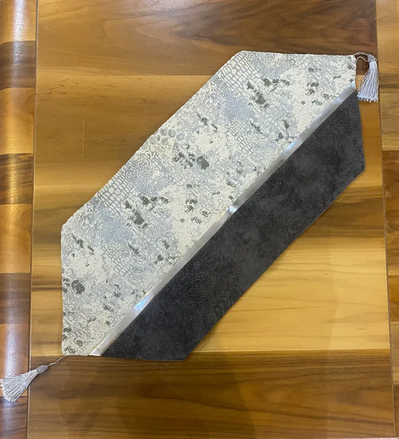 ست ۴ تیکه رانر|مبلمان خانگی و میز عسلی|لنگرود, |دیوار