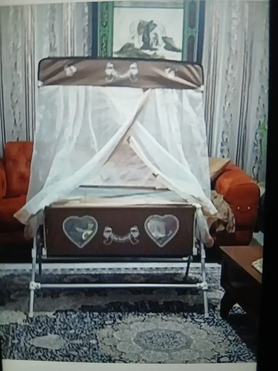 گهواره یا لندی|تشک تختخواب|الوند, |دیوار