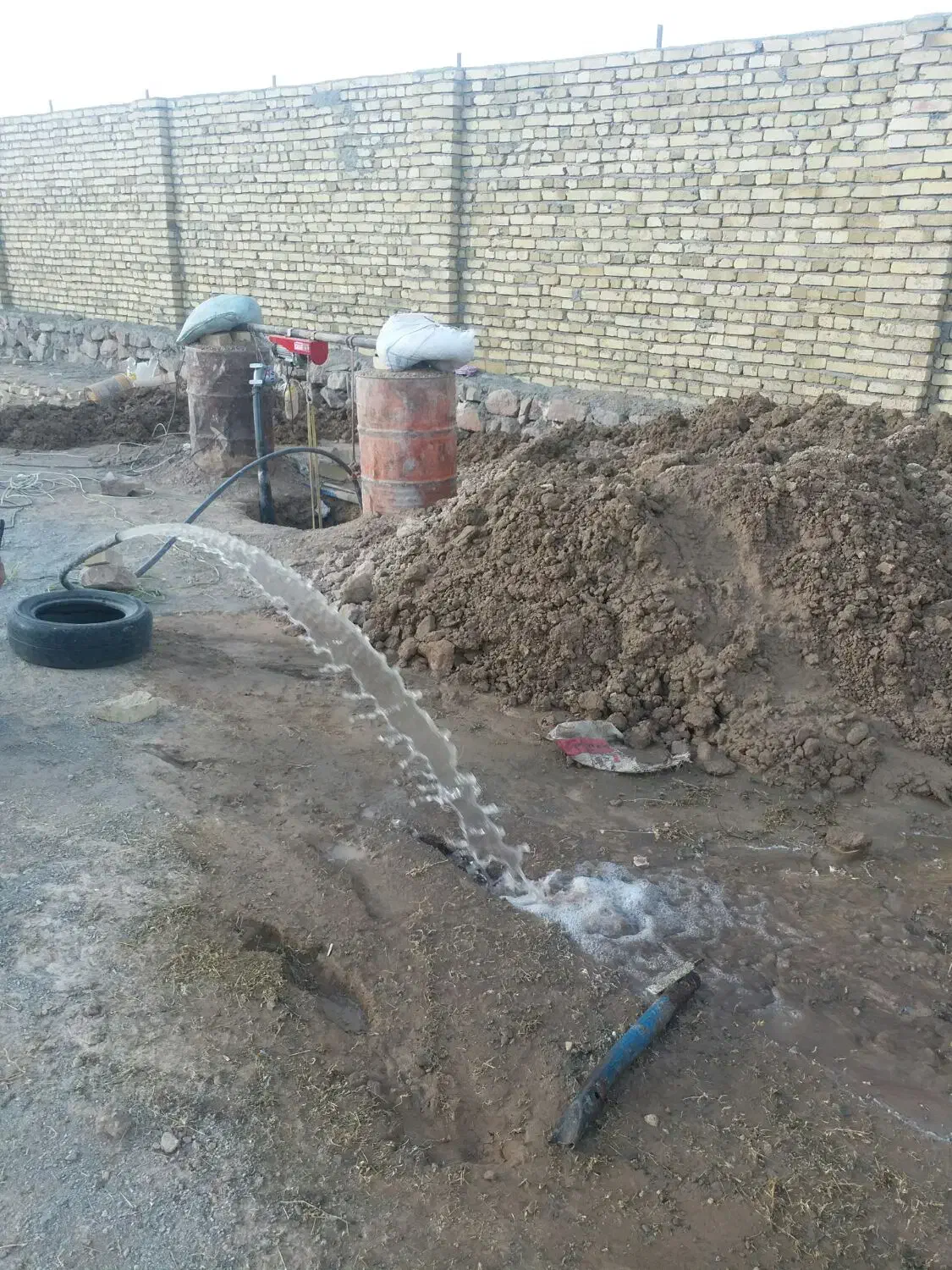 چاه کنی قیدارواطراف روستاها فاضلاب واب وغیره|خدمات پیشه و مهارت|قیدار, |دیوار