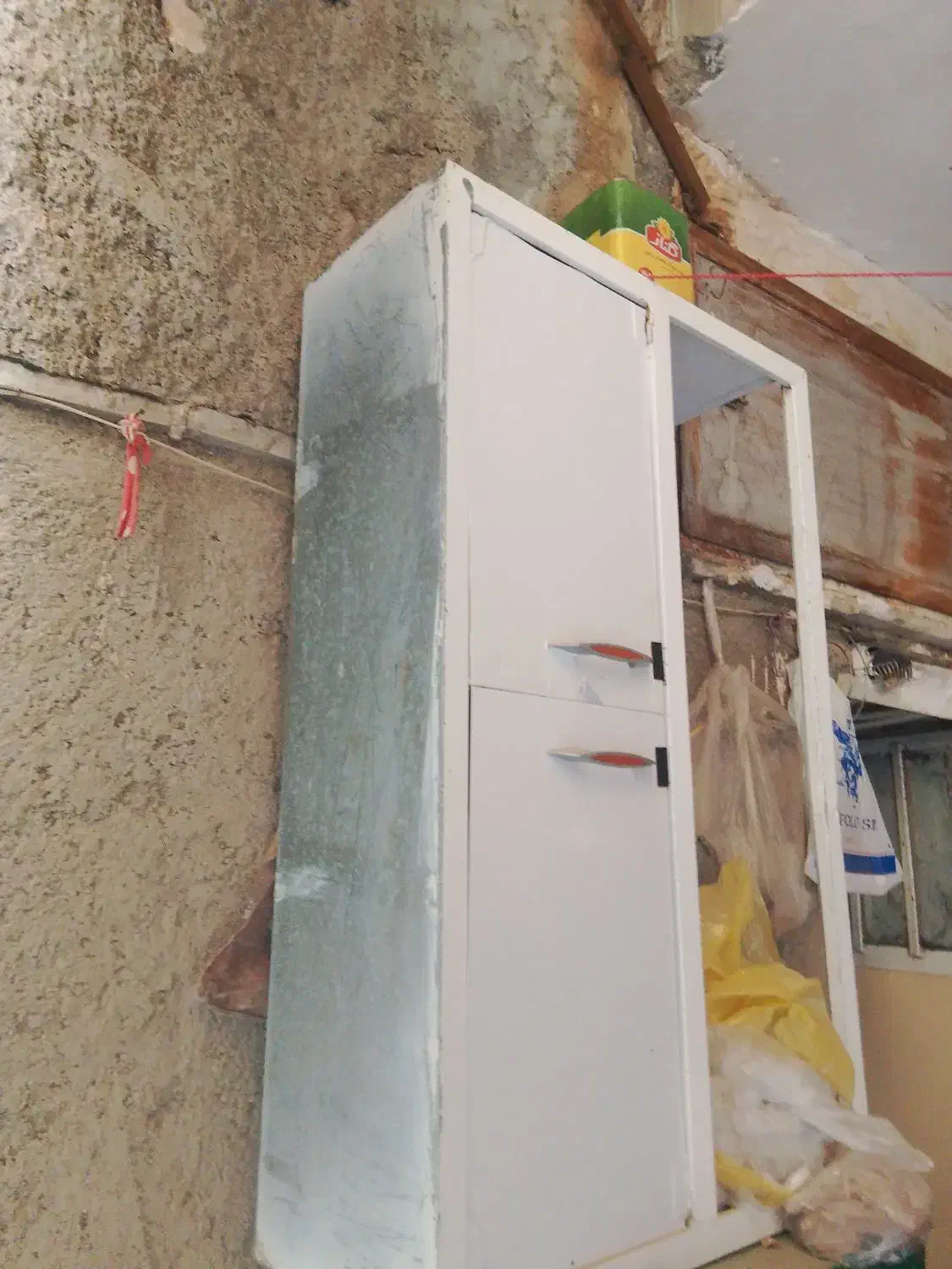 ابچکان|آبچکان و نظمدهنده ظروف|کرمانشاه, |دیوار