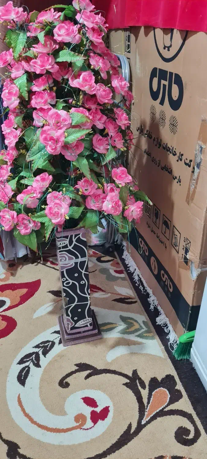 گل و درختچه ی بسیار زیبا و استفاده نشده|گل مصنوعی|زابل, |دیوار