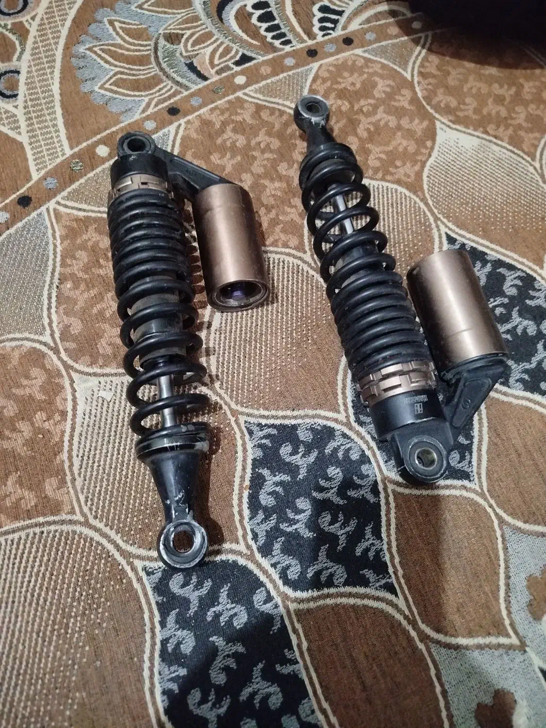 کمک فنر. بادی 200|قطعات یدکی و لوازم جانبی|یزد, |دیوار