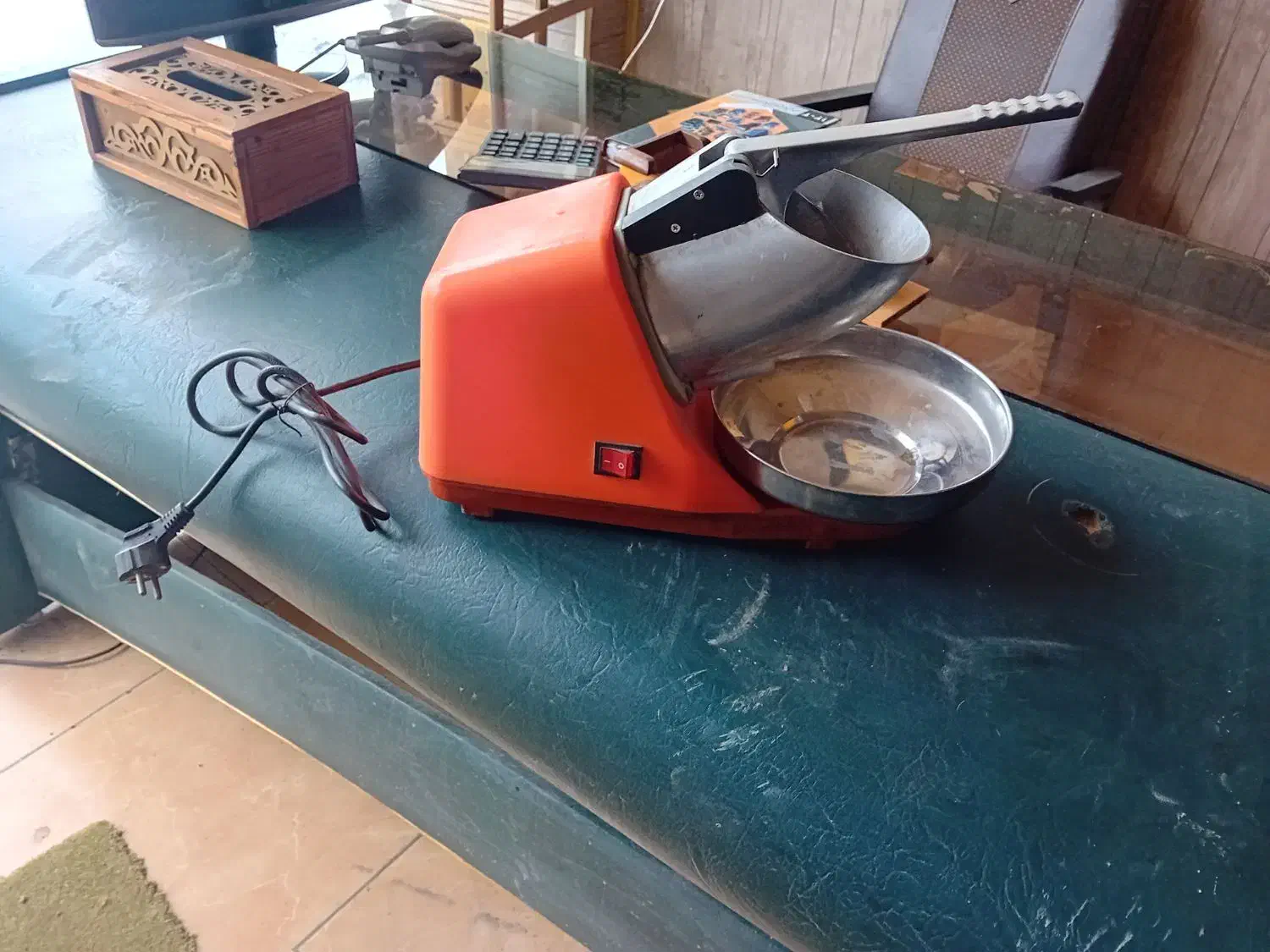 یخ خرد کن|کافی‌شاپ و رستوران|رشت, شهرک قدس|دیوار