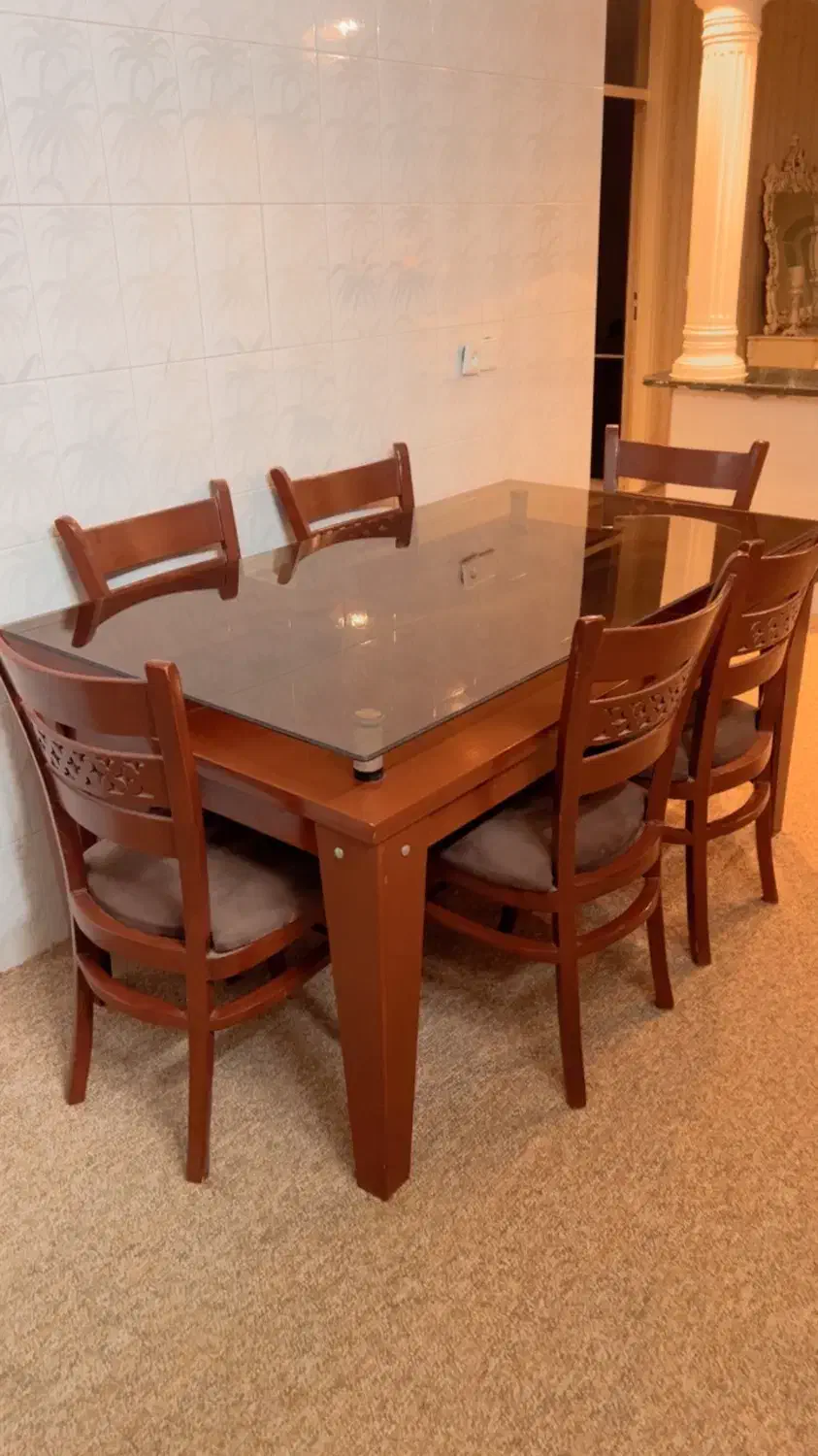 میز ناهار خوری ۶نفره تمام چوب|میز و صندلی غذاخوری|خرم‌آباد, |دیوار