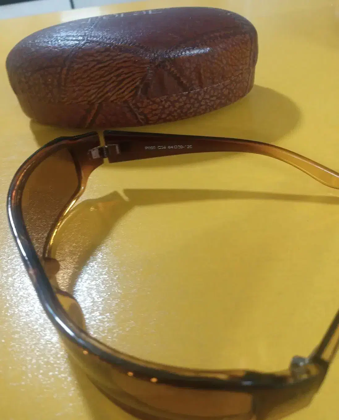 عینک اافتابی|زیورآلات و اکسسوری|ری, فیروزآبادی|دیوار