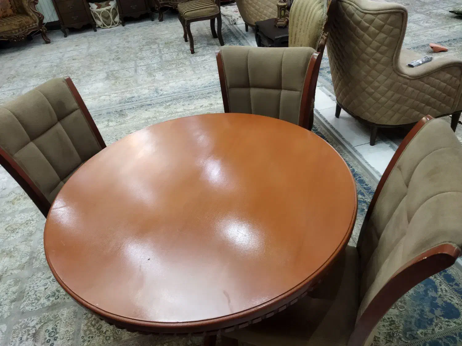 نهار خوری چهار نفره ،|میز و صندلی غذاخوری|کرمانشاه, |دیوار