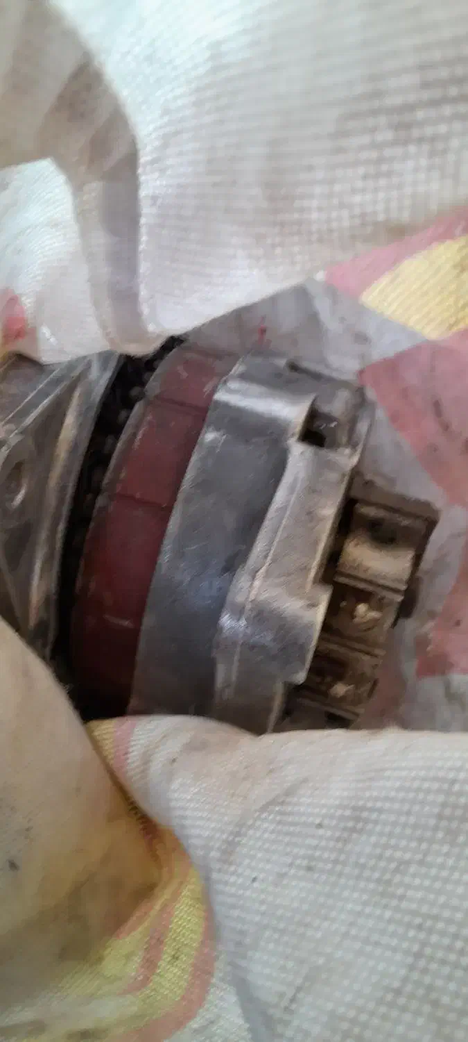 پنوماتیک فول شیر برقی پراید و دینام ۲۰۶|قطعات یدکی و لوازم جانبی|مرودشت, مسکن مهرگان|دیوار