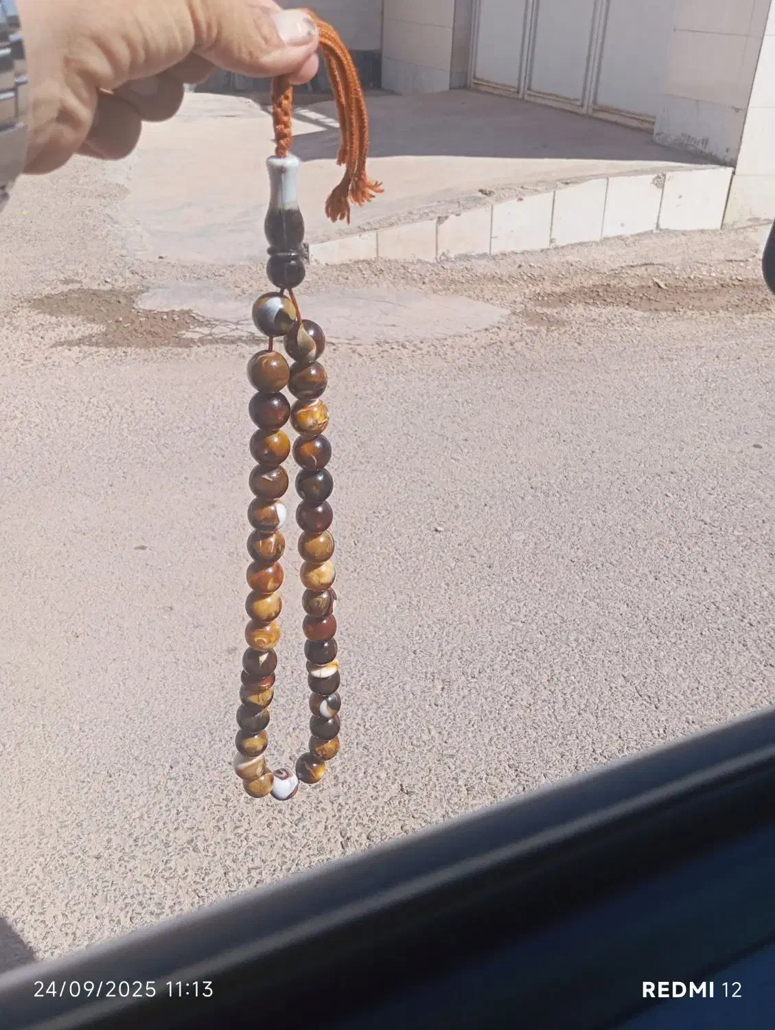 تسبیح درشت زیبا دست|بدلیجات|قصرشیرین, |دیوار