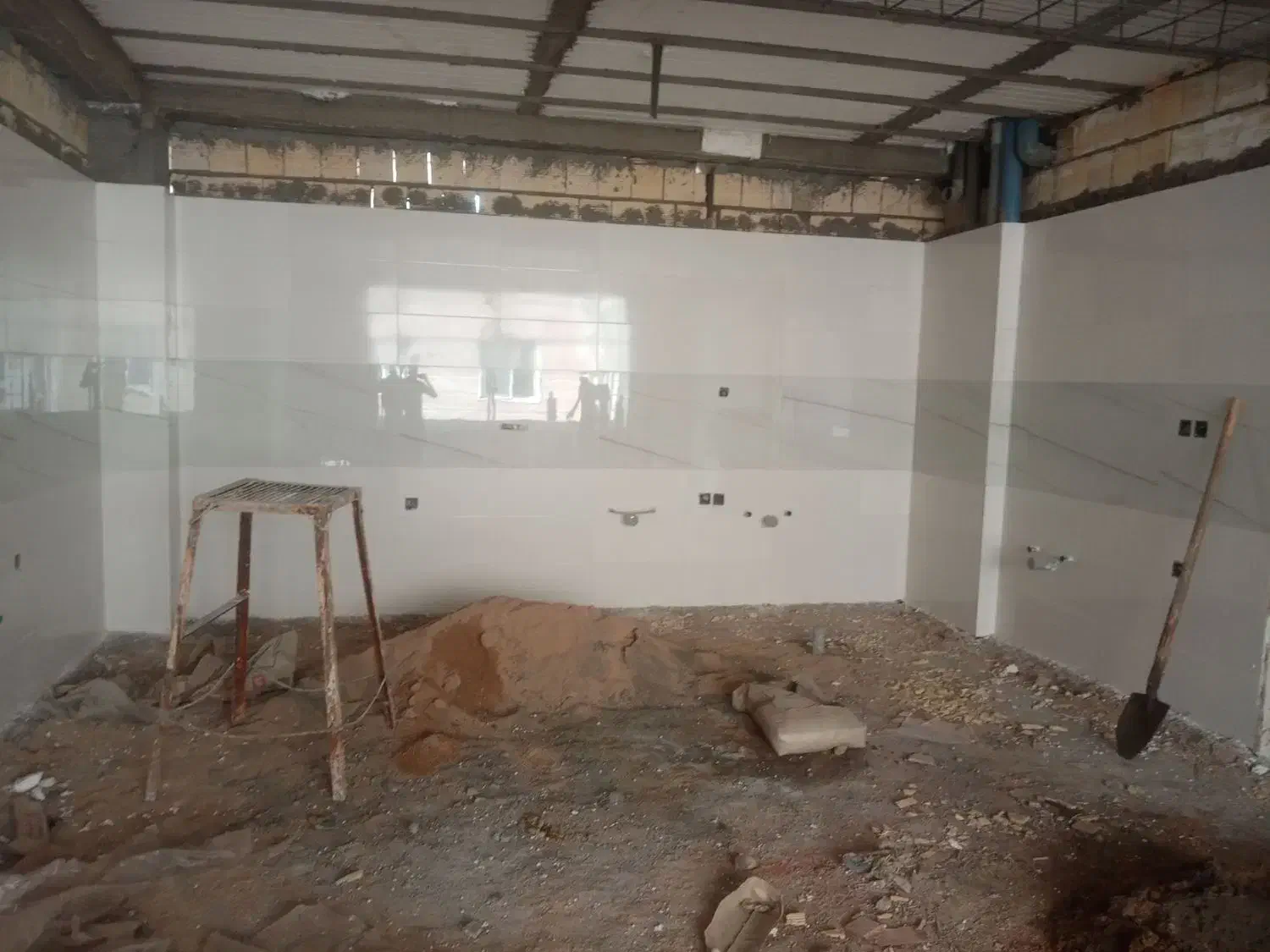 کاشی کاری و سرامیک|خدمات پیشه و مهارت|بجنورد, |دیوار