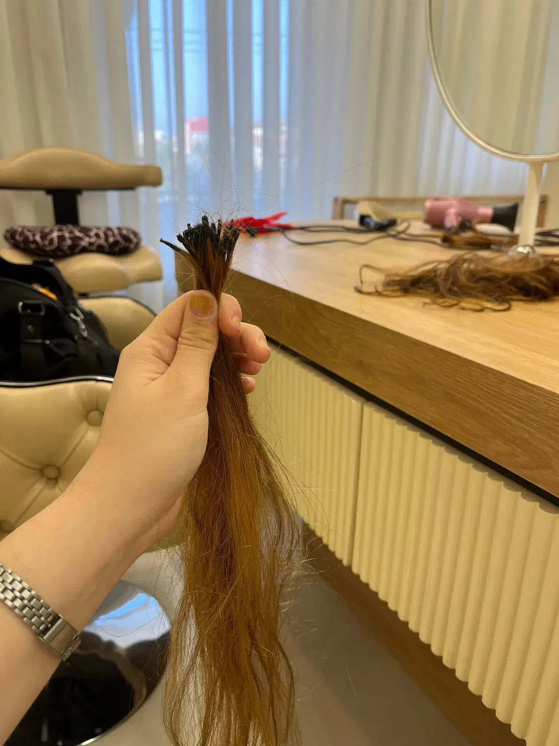 ریموو اکستنشن|خدمات آرایشگری و زیبایی|لاهیجان, شیشه گران|دیوار