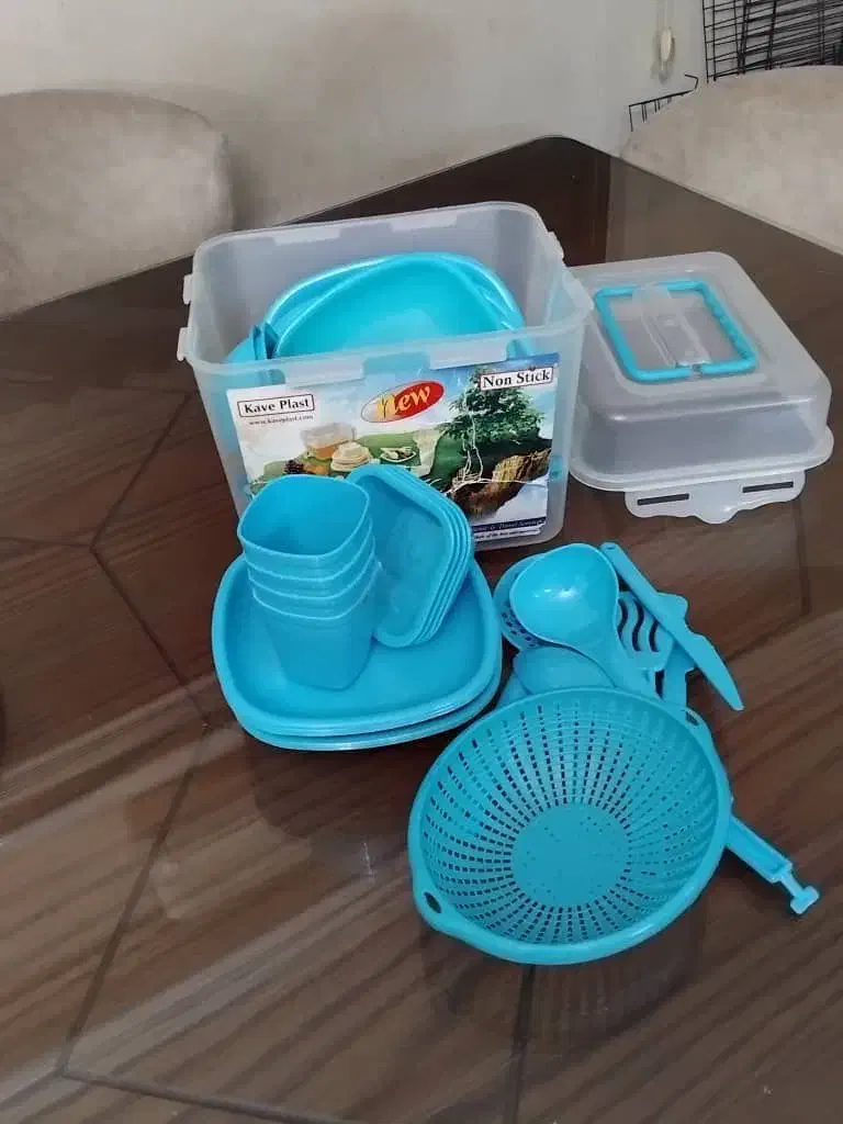 ظرف مسافرتی|ظروف نگهدارنده، پلاستیکی، یکبارمصرف|بابل, |دیوار