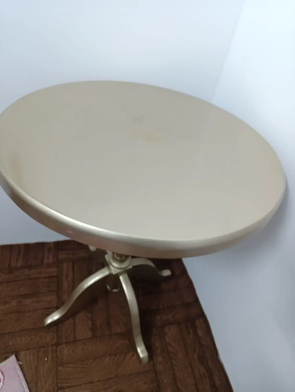 میز خاطره|میز و صندلی غذاخوری|قم, شاه ابراهیم|دیوار