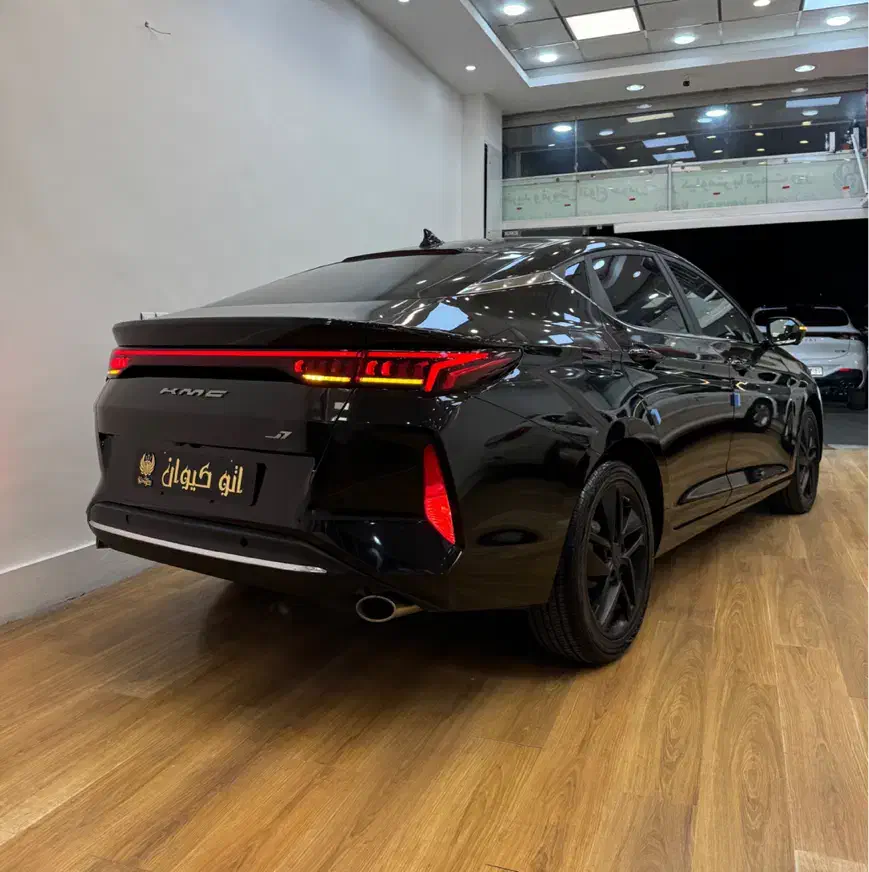 KMC J7 - 1403|خودرو سواری و وانت|فردیس, منظریه|دیوار