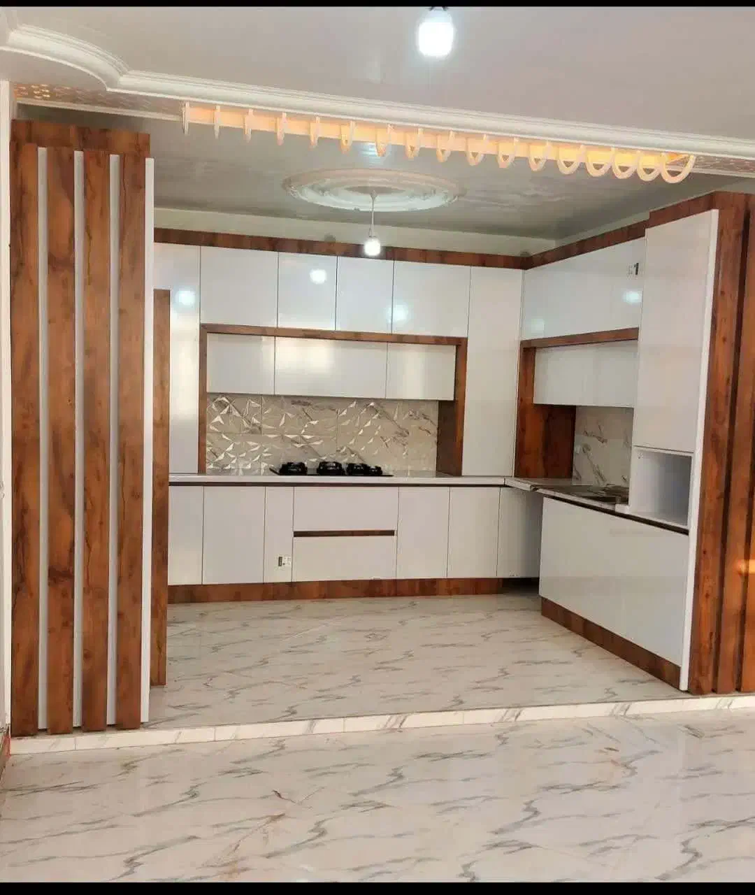 کابینت هایگلاس/آماده پیش ساخته/براق و آینه‌ای|مصالح و تجهیزات ساختمان|اصفهان, جی شیر|دیوار