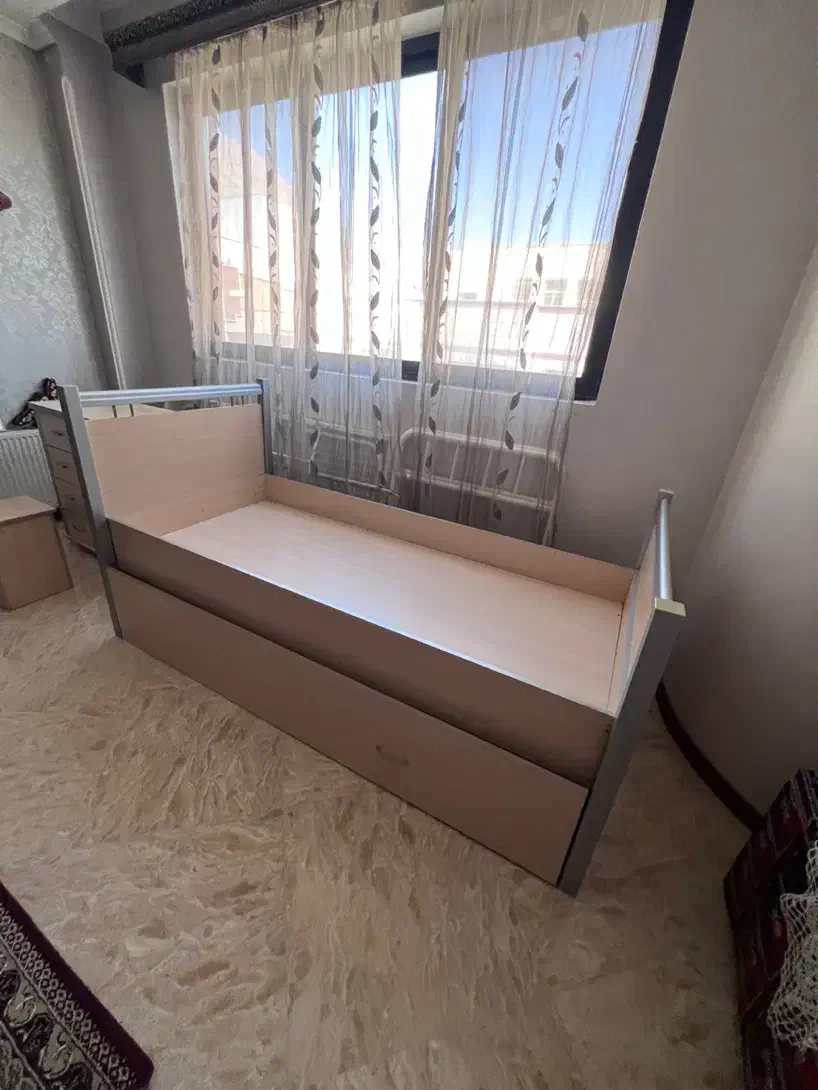 تخت کمجا ۲طبقه کشودار، کشوی ست، ۲تشک رویال و صندلی|تخت و سرویس خواب|شاهرود, |دیوار