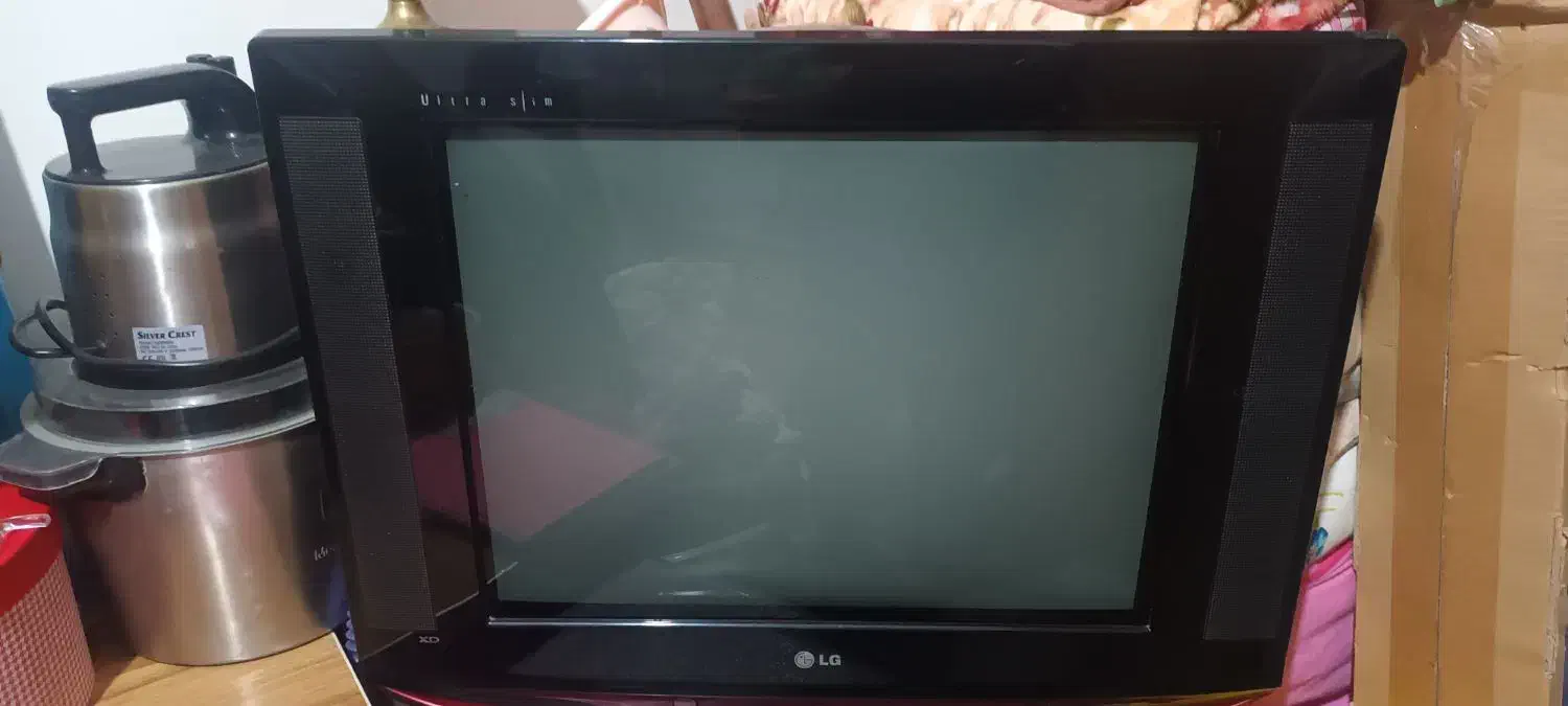 تلوزیون ۲۴ اینج بفروش میرسد|تلویزیون و پروژکتور|آذرشهر, |دیوار