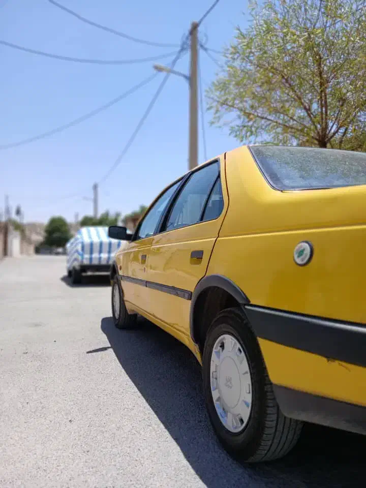 پژو تاکسی زرد|خودرو سواری و وانت|ملکشاهی, |دیوار